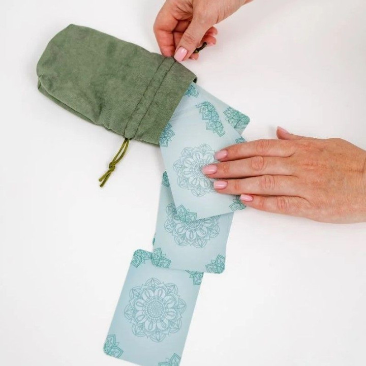 Метафоричні карти «Афірмації. Достаток». Надія Левіна