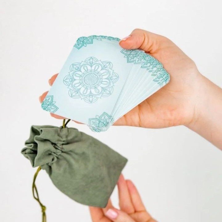 Метафоричні карти «Афірмації. Достаток». Надія Левіна