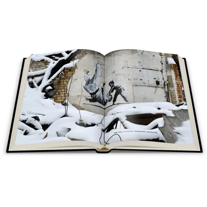 Мистецька книга «Бенксі в Україні — F*CK PTN!» \ «Banksy in Ukraine — F*CK PTN!». Марк Пайрон