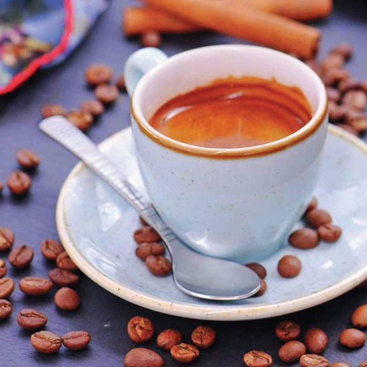 Роздуми за філіжанкою кави. Ольга Альохіна