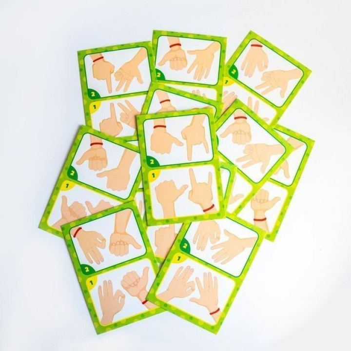 Настільна гра для синхронізації роботи півкуль «НейроГрай»